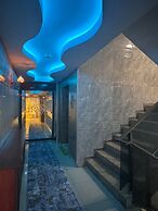 Grand Life Hotel
