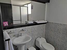 Val Hotel Santamaria Quito