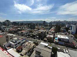 Val Hotel Santamaria Quito
