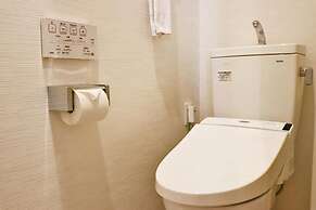 Ostay Vermillion Namba