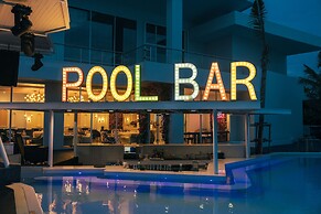 The Gems Mining Pool Villas Pattaya