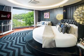 The Gems Mining Pool Villas Pattaya
