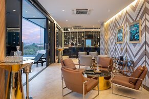 The Gems Mining Pool Villas Pattaya