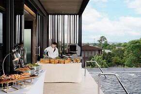 The Gems Mining Pool Villas Pattaya