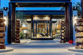 The Gems Mining Pool Villas Pattaya