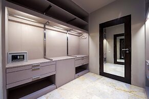 6BR Luxury Tropical Pool Villa PH125