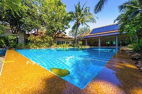 6BR Luxury Tropical Pool Villa PH125