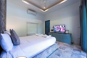 6BR Luxury Tropical Pool Villa PH125