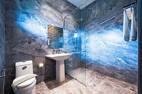 6BR Luxury Tropical Pool Villa PH125