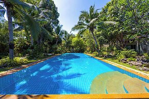 6BR Luxury Tropical Pool Villa PH125