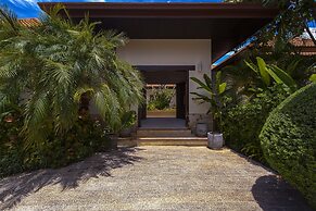 6BR Luxury Tropical Pool Villa PH125