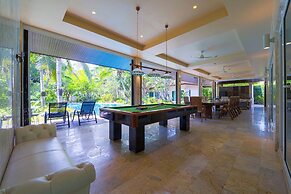 6BR Luxury Tropical Pool Villa PH125