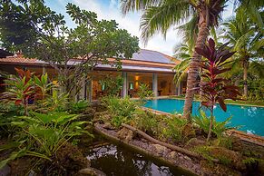 6BR Luxury Tropical Pool Villa PH125