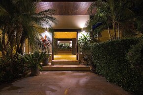 6BR Luxury Tropical Pool Villa PH125