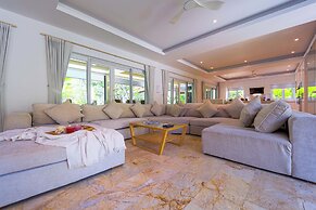 6BR Luxury Tropical Pool Villa PH125