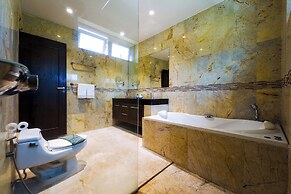 6BR Luxury Tropical Pool Villa PH125