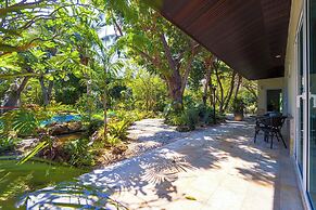 6BR Luxury Tropical Pool Villa PH125