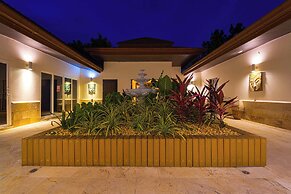 6BR Luxury Tropical Pool Villa PH125