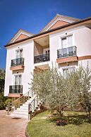 Airport Garden Hotel