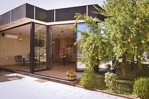 Airport Garden Hotel