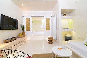 Mykonos 52m² Luxury Apartment Sea side Ornos