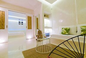 Mykonos 52m² Luxury Apartment Sea side Ornos