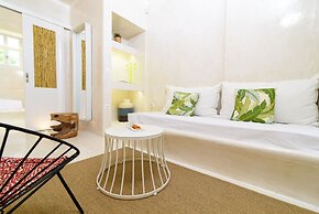 Mykonos 52m² Luxury Apartment Sea side Ornos