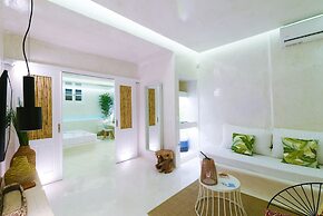 Mykonos 52m² Luxury Apartment Sea side Ornos