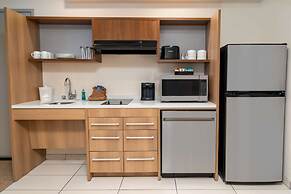 Home2 Suites by Hilton Corona