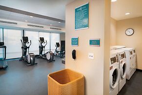 Home2 Suites by Hilton Corona