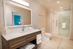 Home2 Suites by Hilton Corona