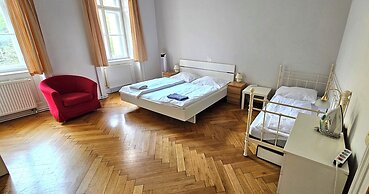 Sobieski Town Apartments