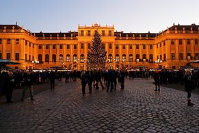 Sobieski Town Apartments