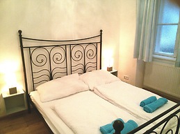 Sobieski Town Apartments