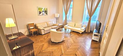 Sobieski Town Apartments