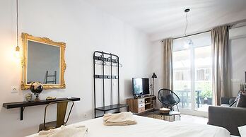 39m² homm Modern Studio in Kolonaki