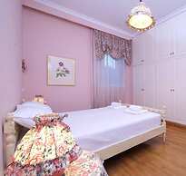 Sublime Luxurious homm Villa in Paiania