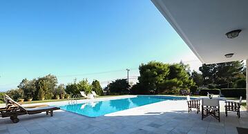 Sublime Luxurious homm Villa in Paiania