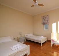 Sublime Luxurious homm Villa in Paiania