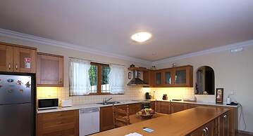 Sublime Luxurious homm Villa in Paiania