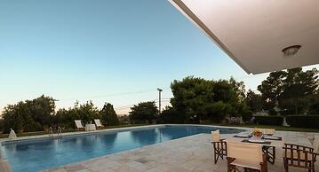 Sublime Luxurious homm Villa in Paiania