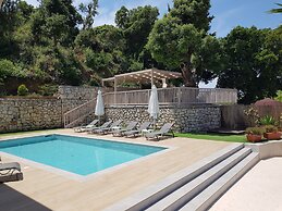 Andromeda Luxury Villa