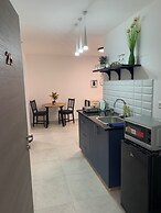 Maya Guest House Panoramic Sea&City view