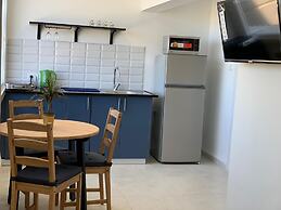 Maya Guest House Panoramic Sea&City view