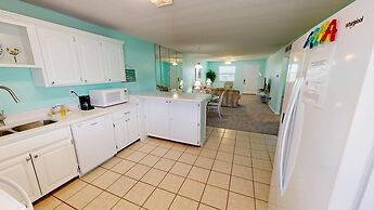 Venus 314 is a Gulf Side 2 BR on Okaloosa Island by RedAwning