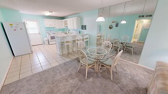 Venus 314 is a Gulf Side 2 BR on Okaloosa Island by RedAwning