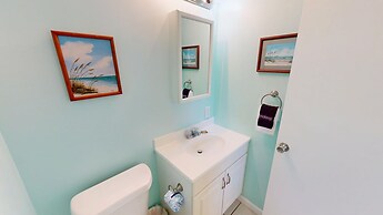 Venus 314 is a Gulf Side 2 BR on Okaloosa Island by RedAwning