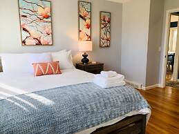 Private Fireside Nest on Huge Lot Near Old Town!