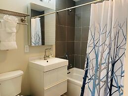 Private Fireside Nest on Huge Lot Near Old Town!