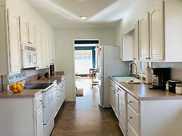 Private Fireside Nest on Huge Lot Near Old Town!